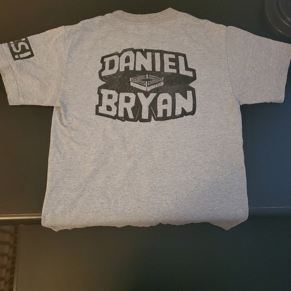 WWE Authentic Daniel Bryan "Respect The Beard" Sh - Picture 7 of 12